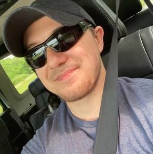 Meet your Posher, Bradley